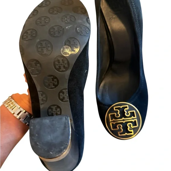 Tory Burch Black Heels with Gold Accent - Picture 11 of 15
